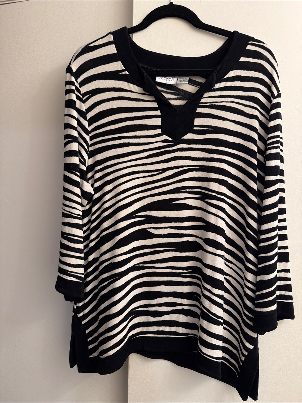 Chico’s Travelers zebra print blouse